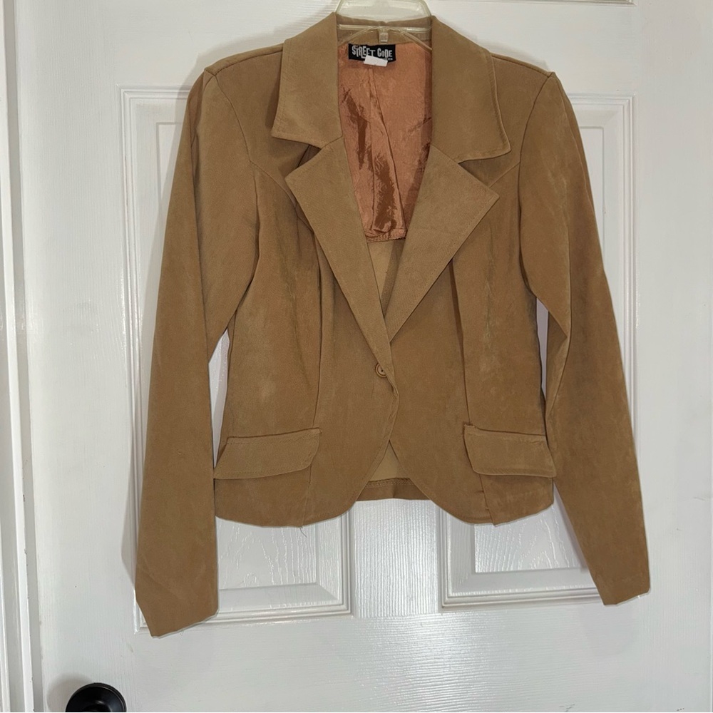 Tan Suit Jacket with Structured Shoulders and Notched Lapels